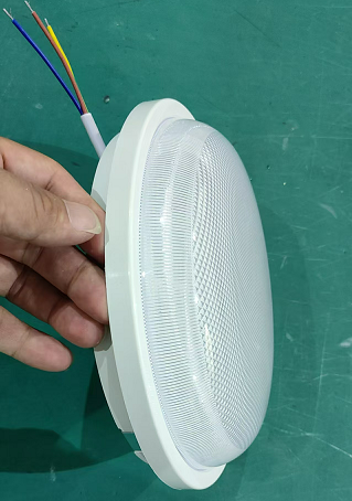 郎特科技高光效吸顶灯8w光效180lm/w